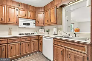 1014 Brook Ave, Secane, PA 19018 - Photo 8