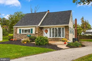 1014 Brook Ave, Secane, PA 19018 - Photo 2