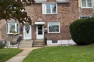 337 Westpark Ln, Clifton Heights, PA 19018 - Photo 1