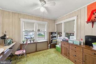 604 S Oak Ln S, Secane, PA 19018 - Photo 4