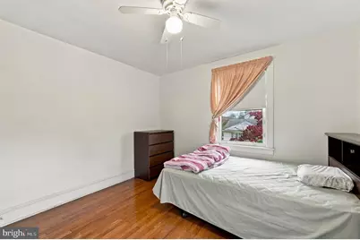 604 S Oak Lane S, Secane, PA 19018 - Photo 12