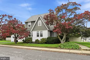 604 S Oak Ln S, Secane, PA 19018 - Photo 2