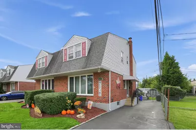 2626 Crozer Street, Brookhaven, PA 19015 - Photo 2