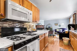 17 Oakmont Pl, Media, PA 19063 - Photo 10