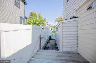 202 N Aberdeen Ave, Wayne, PA 19087 - Photo 20