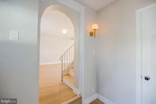 202 N Aberdeen Ave, Wayne, PA 19087 - Photo 2