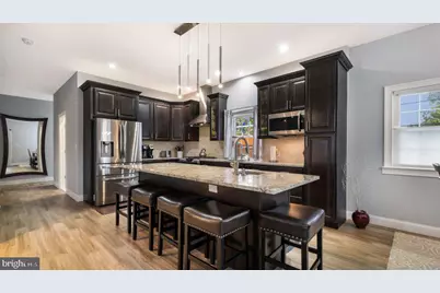 321 E Jefferson Street, Media, PA 19063 - Photo 2