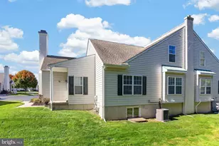208 Half Mile Post S, Garnet Valley, PA 19060 - Photo 36