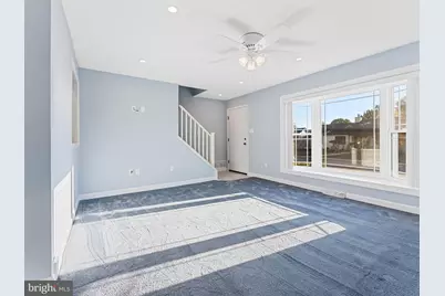 410 Edgewood Avenue, Folsom, PA 19033 - Photo 6