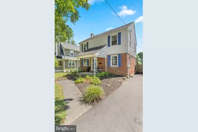 77 Forest Road, Springfield, PA 19064 - Photo 2