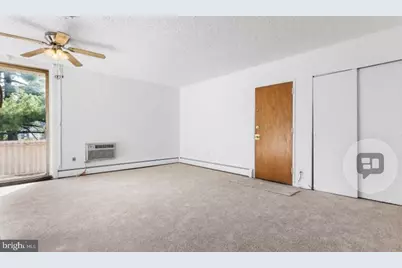 100 E Glenolden Avenue E #R-19, Glenolden, PA 19036 - Photo 2