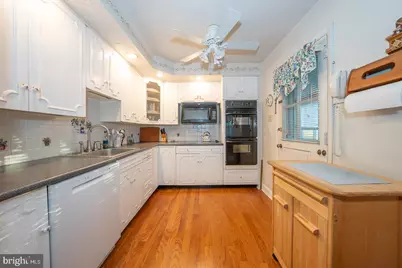 7 Lincoln Lane, Broomall, PA 19008 - Photo 10