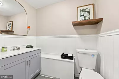 544 Edgewood Avenue, Folsom, PA 19033 - Photo 10