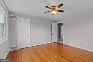 899 Taylor Dr, Folcroft, PA 19032 - Photo 16