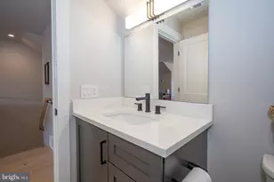 206 N Aberdeen Ave, Wayne, PA 19087 - Photo 34