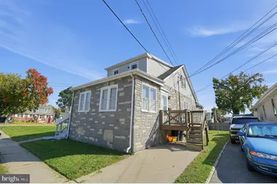 438 Broomall Street, Folsom, PA 19033 - Photo 2