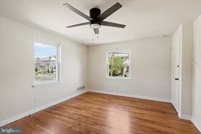 248 N Wycombe Avenue, Lansdowne, PA 19050 - Photo 4