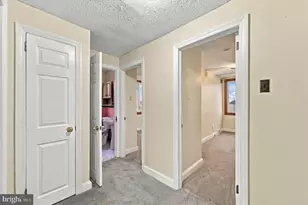 240 W Wyncliffe Ave, Clifton Heights, PA 19018 - Photo 8