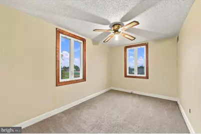 240 W Wyncliffe Avenue, Clifton Heights, PA 19018 - Photo 20