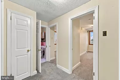 240 W Wyncliffe Avenue, Clifton Heights, PA 19018 - Photo 6