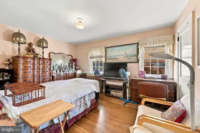 7281 Glenthorne Road, Upper Darby, PA 19082 - Photo 8