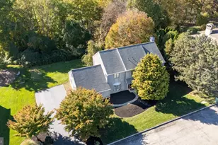 303 Countryview Dr, Bryn Mawr, PA 19010 - Photo 4
