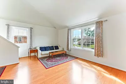 641 W Springfield Road #B3, Springfield, PA 19064 - Photo 2