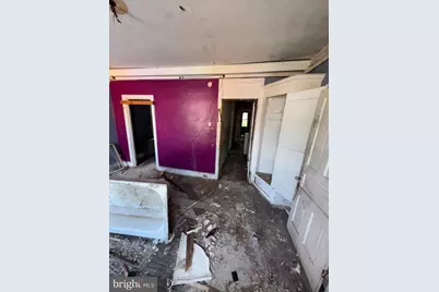 2024 Edgmont Avenue, Chester, PA 19013 - Photo 18