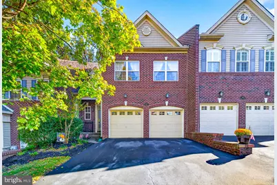 3142 Woods Edge Drive, Garnet Valley, PA 19060 - Photo 2