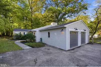 14 W Rampart W, Media, PA 19063 - Photo 2