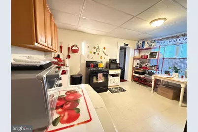 2832 W 10th Street, Chester, PA 19013 - Photo 6