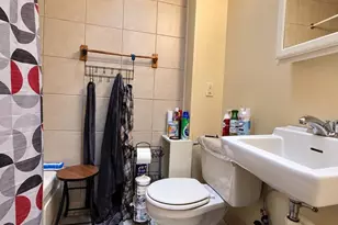 3350 Carter Ln, Chester, PA 19013 - Photo 8