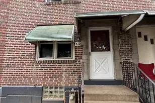 312 W 22nd St, Chester, PA 19013 - Photo 2