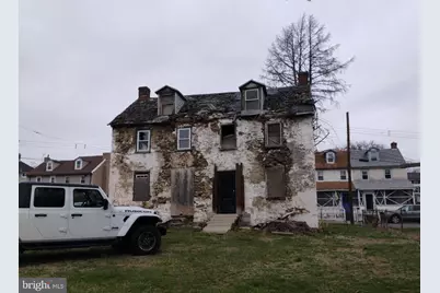 18 Front Street, Brookhaven, PA 19015 - Photo 1