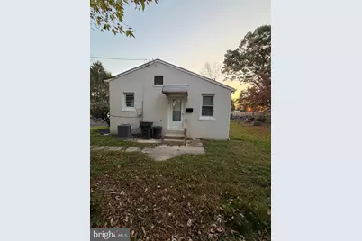 706 Lansing Court, Wallingford, PA 19086 - Photo 2