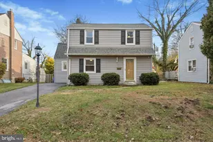 208 Rosewood Ave, Aldan, PA 19018 - Photo 1
