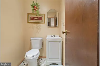 103 E East Broadway Avenue, Clifton Heights, PA 19018 - Photo 24