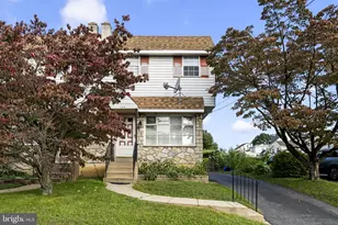 103 E East Broadway Ave, Clifton Heights, PA 19018 - Photo 1