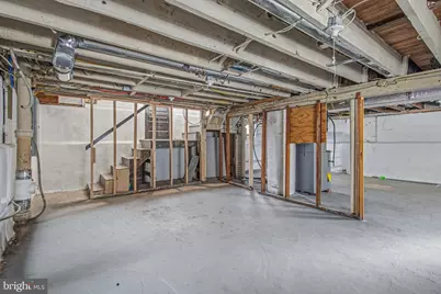 129 W Laughead Avenue, Marcus Hook, PA 19061 - Photo 28