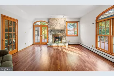 4914 W Chester Pike, Newtown Square, PA 19073 - Photo 10