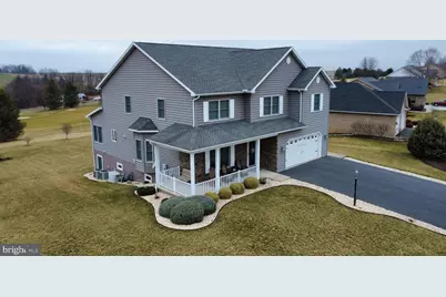 6135 Merion Drive, Fayetteville, PA 17222 - Photo 2