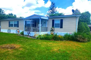 4612 Holly Dr, Chambersburg, PA 17202 - Photo 2