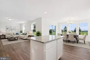 1508 Falcon Ln, Chambersburg, PA 17201 - Photo 2
