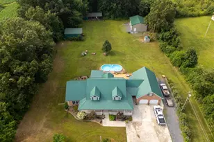 6426 Lincoln Way E, Fayetteville, PA 17222 - Photo 10