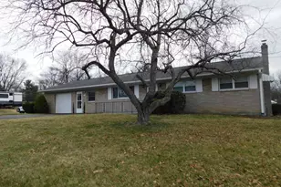 1569 Frank Rd, Chambersburg, PA 17202 - Photo 2