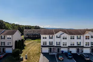 3578 Pinecrest Ct, Fayetteville, PA 17222 - Photo 2