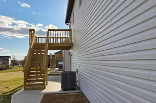 255 Grove Dr, Shippensburg, PA 17257 - Photo 2