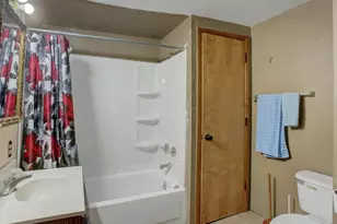 111 W Main St, Fayetteville, PA 17222 - Photo 26