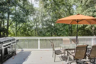 2384 Castlegreen Dr, Greencastle, PA 17225 - Photo 32
