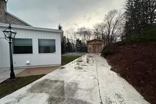 586 Crestwood Dr, Chambersburg, PA 17202 - Photo 112